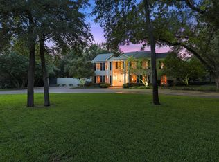 5251 Ravine Dr, Dallas, TX 75220