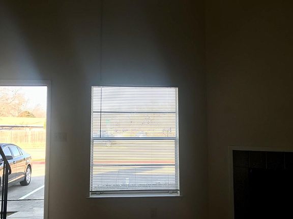 5th image of 426 Audra Ln APT B