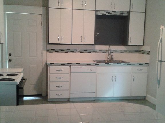 kitchen all new tile