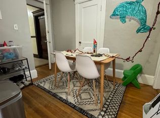 463 Park Dr APT 14, Boston, MA 02215