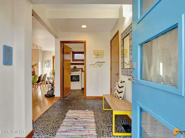 2303 McRae Rd, Anchorage, AK 99517