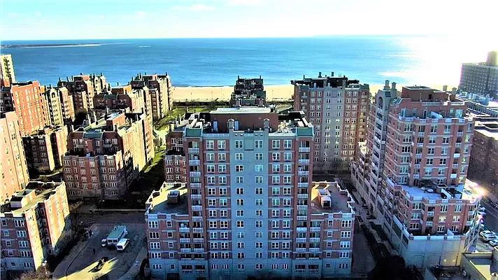 1st image of 40 Oceana Dr Penthouse D1