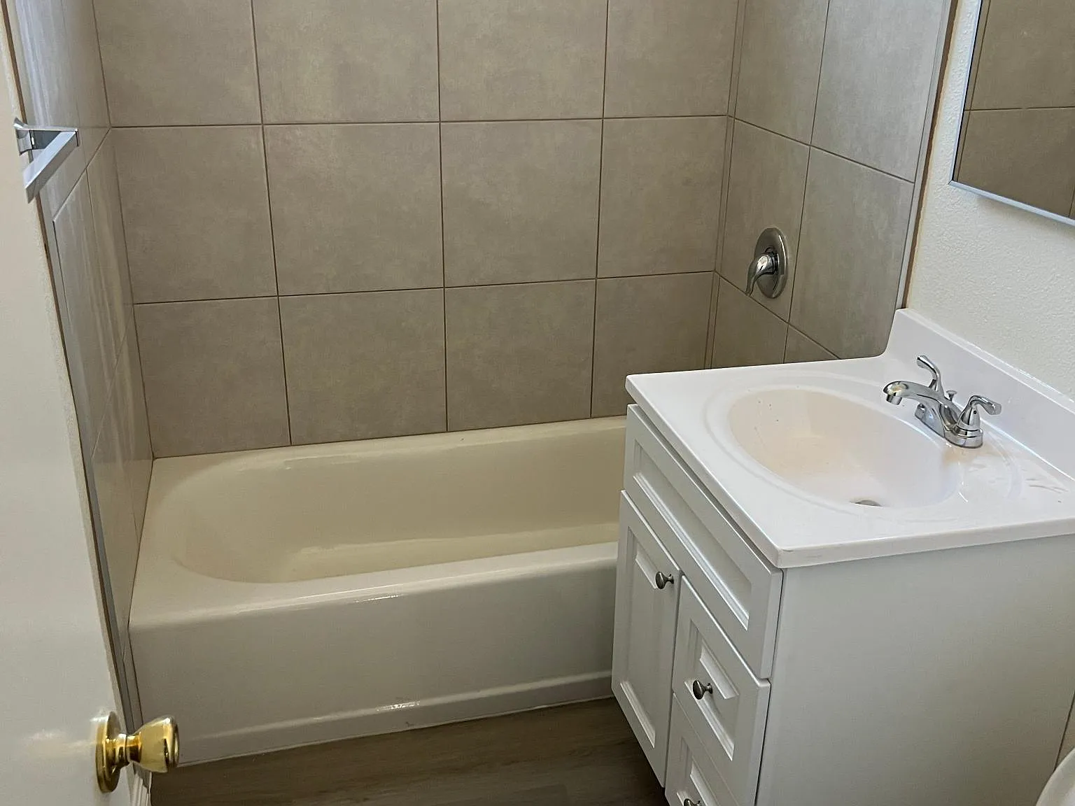 1505 N Stanton Pl — Photo 4
