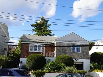 77 Hart Avenue, Yonkers, NY, 10704