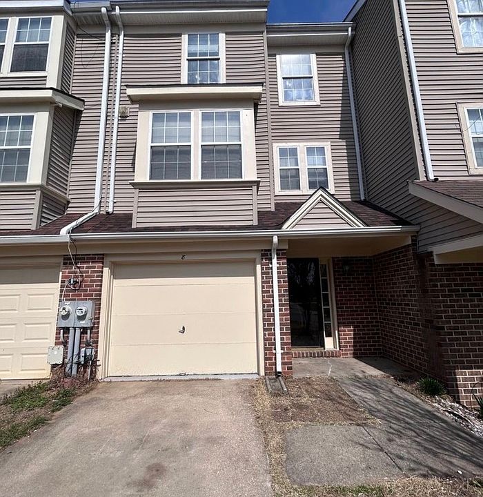 1st image of 99 Tattersaul Ct