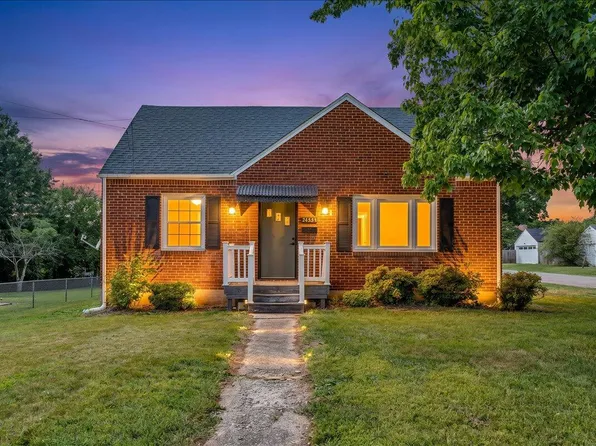 2438 Churchill Dr NW, Roanoke, VA 24012