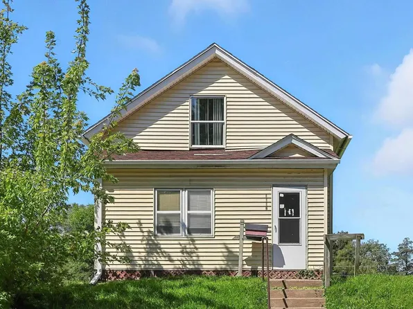 1112 Brown St, Davenport, IA 52804