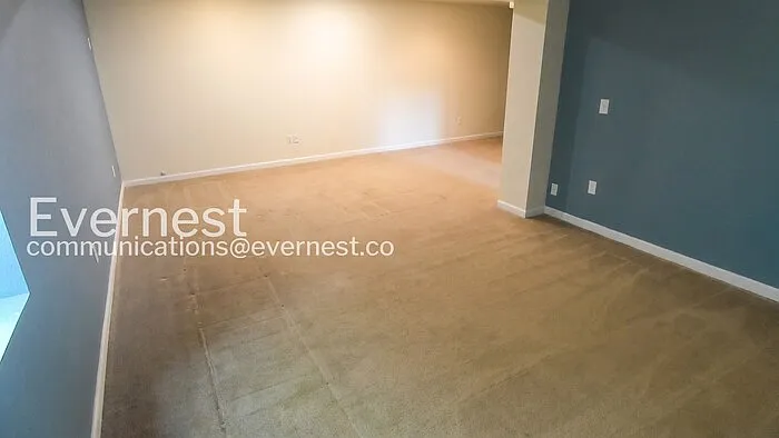 250 Opal Ct — Photo 7