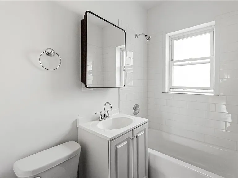 4318 N Spaulding Ave #3 — Photo 8