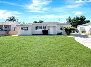 2738 Strawberry Ln, Santa Ana, CA 92706