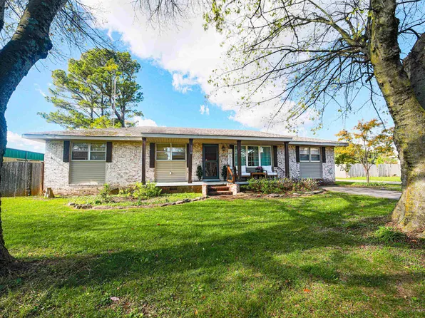 110 Michigan Blvd, Muscle Shoals, AL 35661