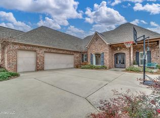 702 Amber Way, Flowood, MS 39232