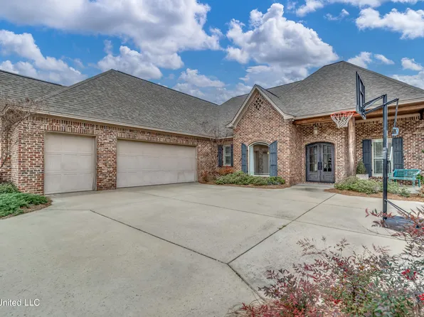 702 Amber Way, Flowood, MS 39232