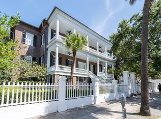 214 Calhoun St APT 4, Charleston, SC 29401