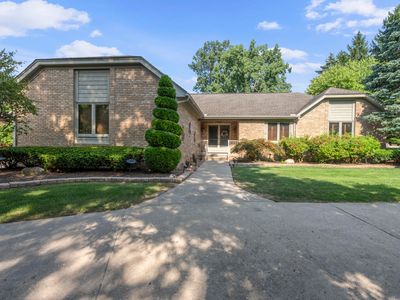 20240 Woodcreek Blvd, Northville, MI, 48167