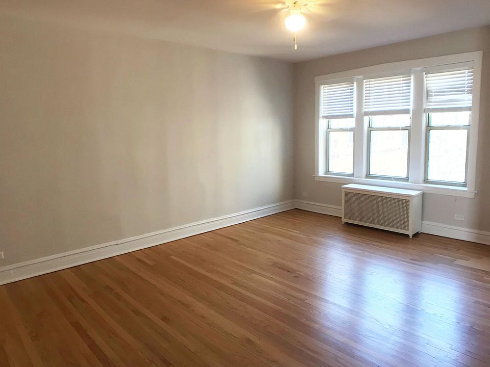 1st image of 1339 E Madison Park #1