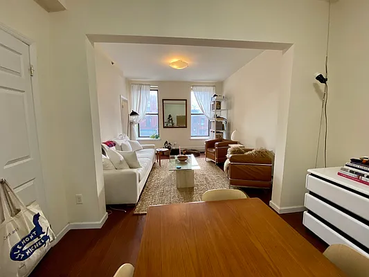 Rented by Compass | media 12