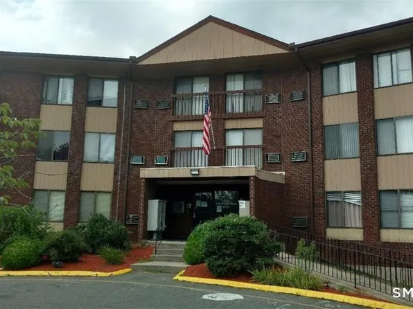 2211 Cromwell Hills Dr Unit 2211, Cromwell, CT 06416
