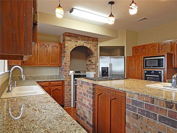 3rd image of 5509 County Road 2591