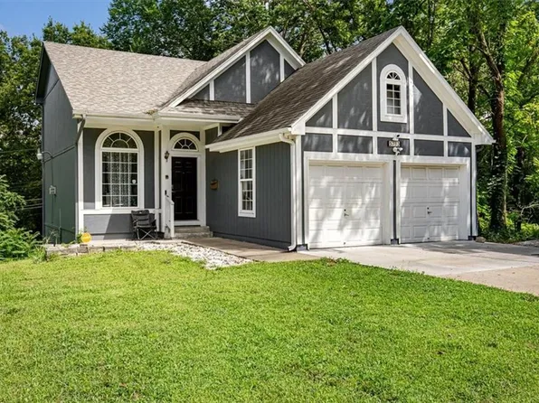 5713 Norton Ave, Kansas City, MO 64130