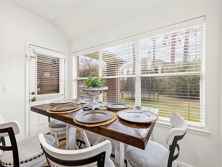 20703 Louetta Woods Dr — Photo 16