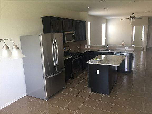 3rd image of 378 Nectar Dr