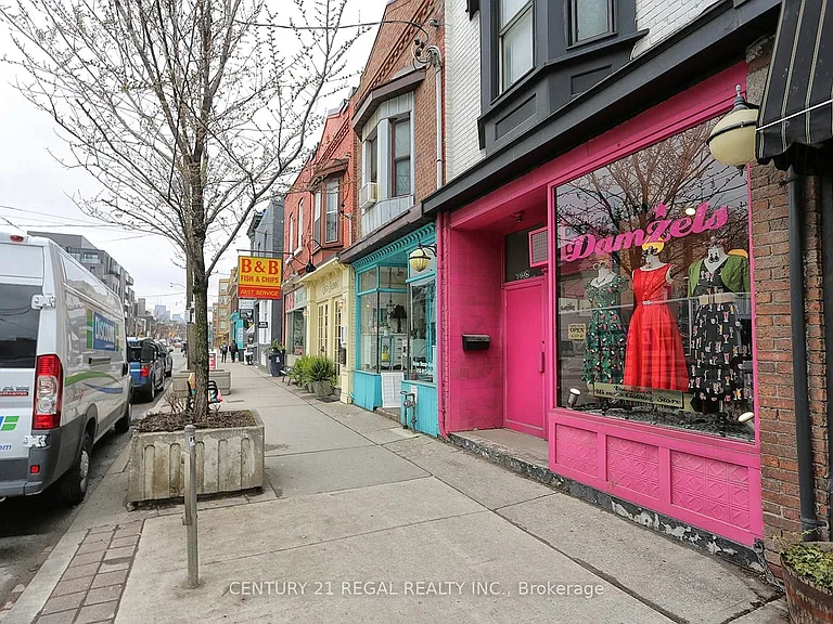 1117 Queen St E #LOWER — Photo 14