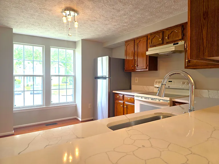 8315 Silver Trumpet Dr — Photo 4