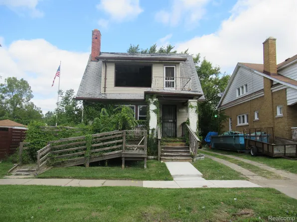 10396 Crocuslawn St, Detroit, MI 48204