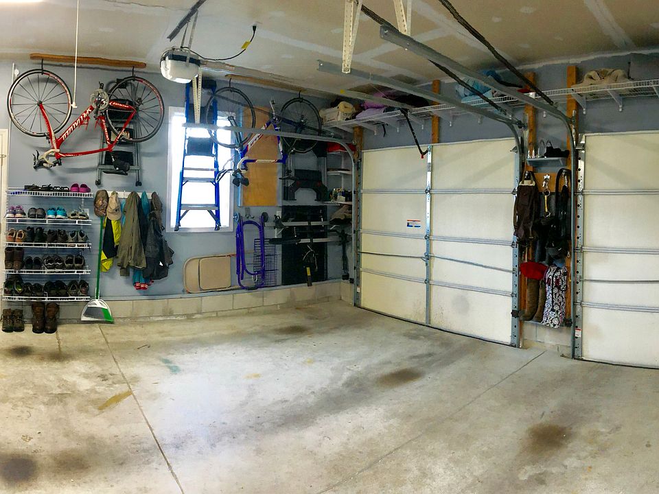 Two car garage w storage 