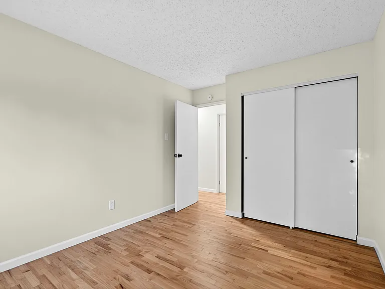 2246 Bensonhurst Dr — Photo 23