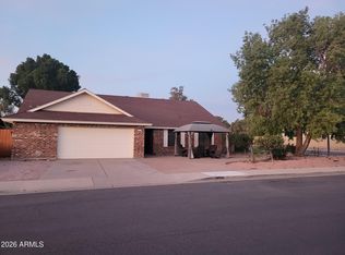 6462 E Fairfield St, Mesa, AZ 85205