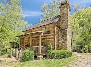 683 Mayfly Dr, Tuckasegee, NC 28783