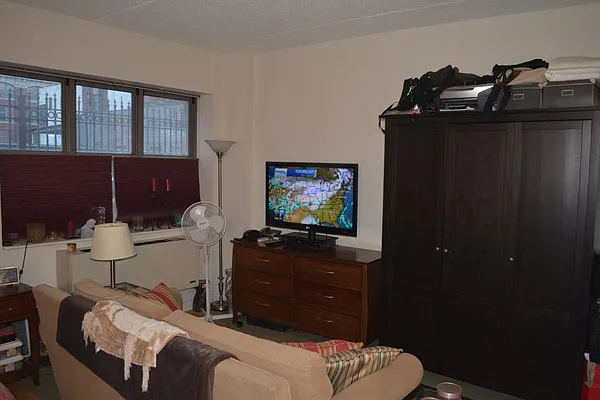 Rented by Corcoran | media 1