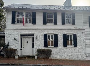 12 Wirt St NW, Leesburg, VA 20176