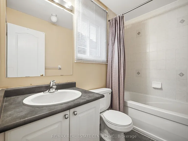 5218 Oscar Peterson Blvd — Photo 36