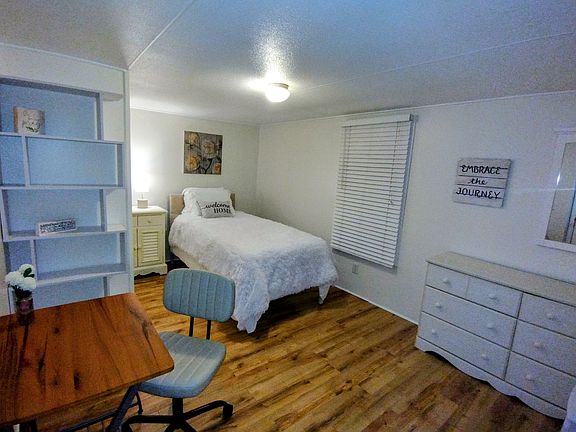 2nd image of 1060B Hick Hardy Rd #2