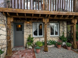 1238 E Cota St UNIT A, Santa Barbara, CA 93103