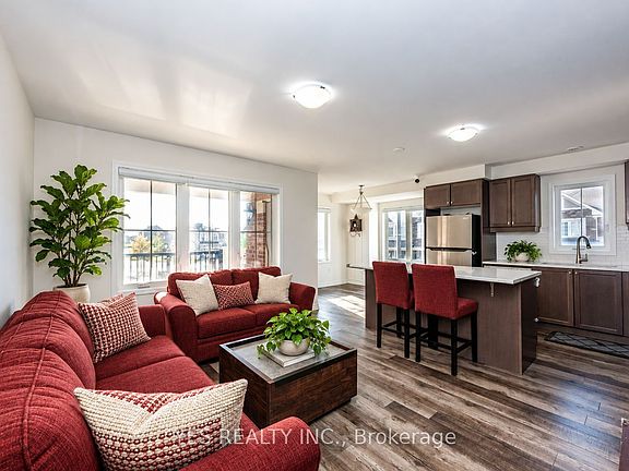 3rd image of 873 Cactus Point E