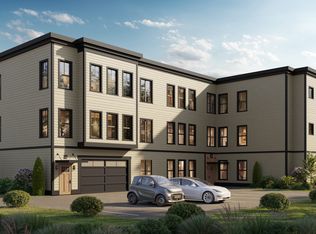 2 Readfield Pl, Roxbury, MA 02119