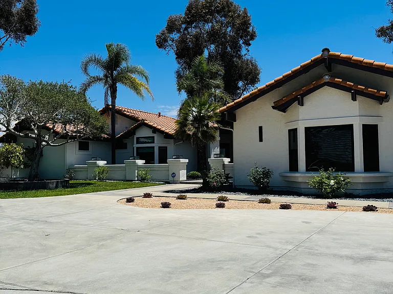 15865 Bromegrass Ct — Photo 1