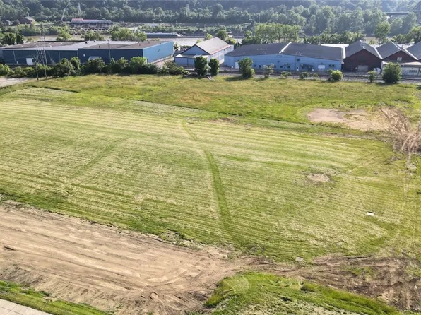 962 Ohio Ave, Glassport, PA 15045