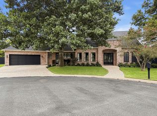 419 Candlelight Cir, Fredericksburg, TX 78624