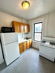 Rented by LRGNY Group, Inc.