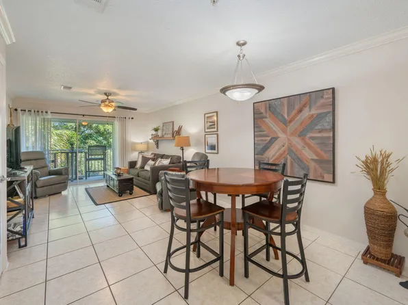 4276 Calinda Ln APT 137, Niceville, FL 32578