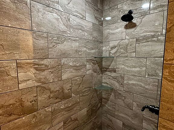 4th image of 5123 W Greensilky Ln