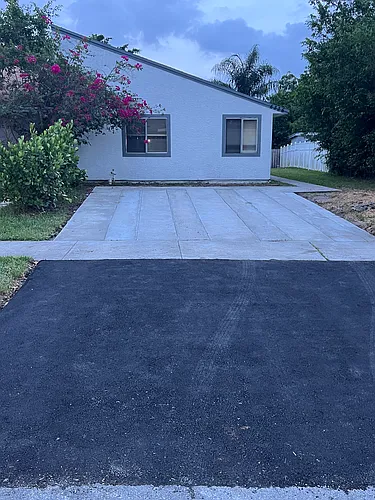 5335 NW 5th St Photo 1