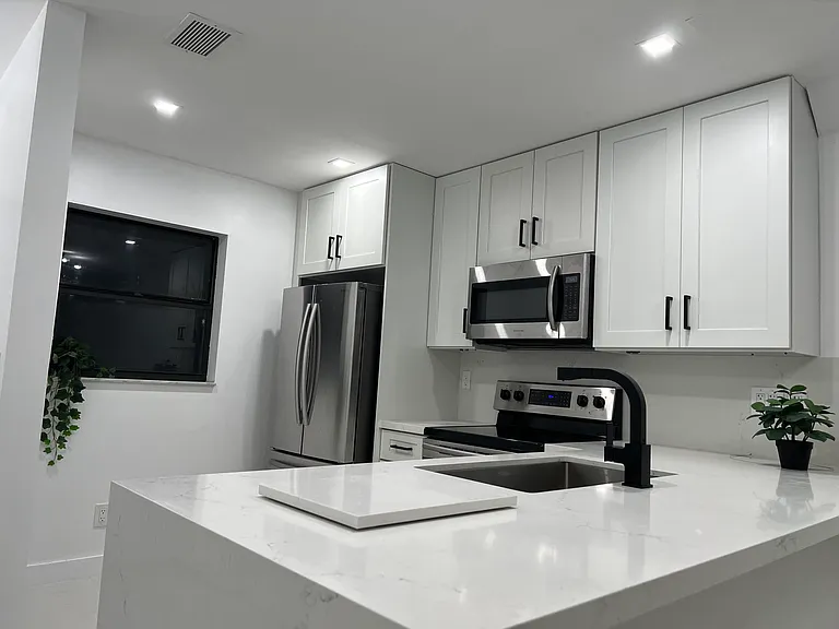 1088 NW 106th Ter #206 — Photo 1