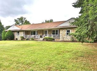 215 Fairway Rd, Ambler, PA 19002