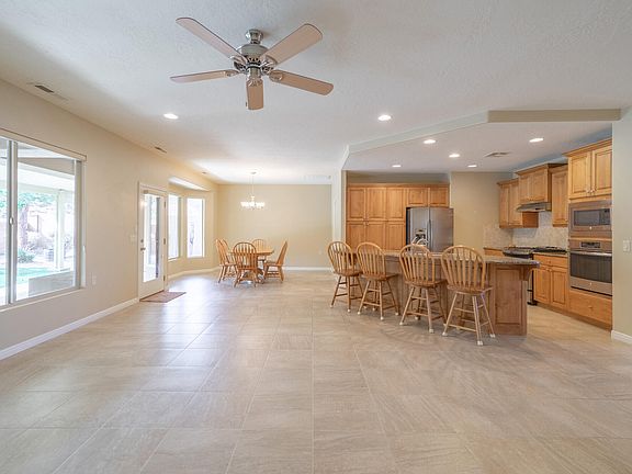 4th image of 1545 W Bonita Bay Cir